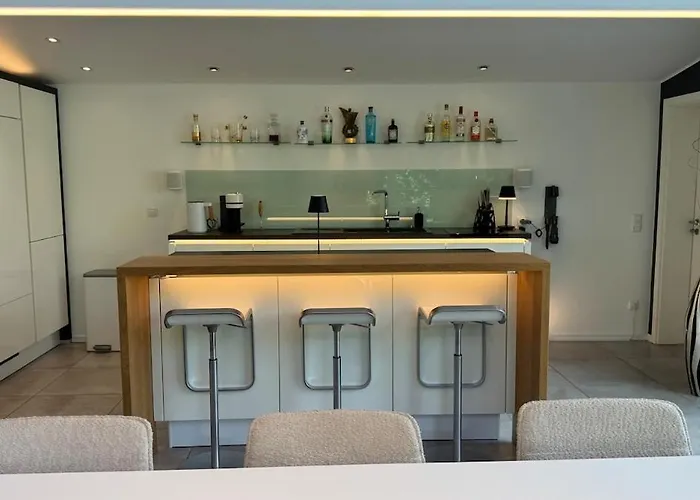 Exklusives Architektenhaus, Pool Und Privateinfahrt Mönchengladbach